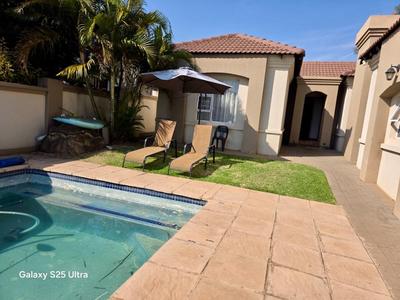 House For Sale in Magalieskruin, Pretoria